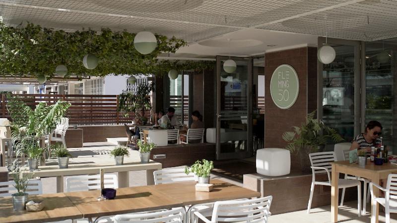Fleming 50 - Adults Only Appart hôtel Sant Antoni de Portmany